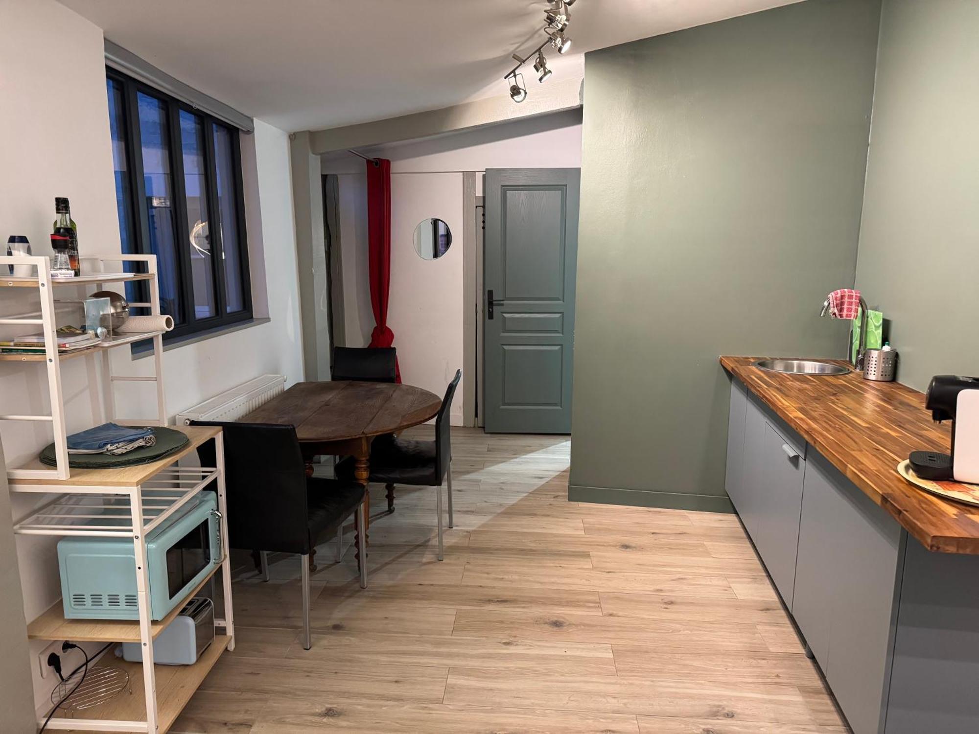 Petite Maison Independante Avec Parking Vétheuil Eksteriør billede
